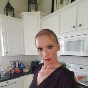 Meet your Posher, Tracy